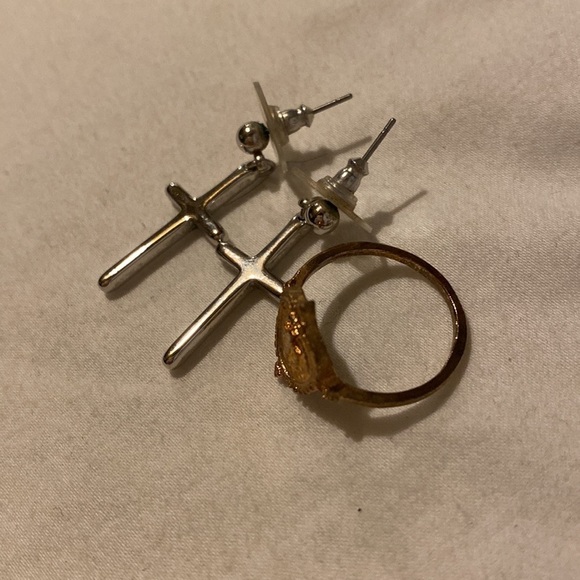 Gold and Silver Cross Earrings and Ring - Picture 4 of 5